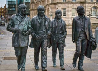 The Beatles dan Pengaruh Perkembangan Musik Rock di Indonesia