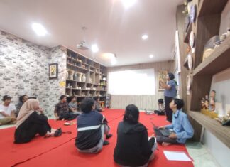 Kupas Isu Transisi Energi: Jurnalis Warga Gelar Pelatihan untuk Aktivis dan Masyarakat Sipil