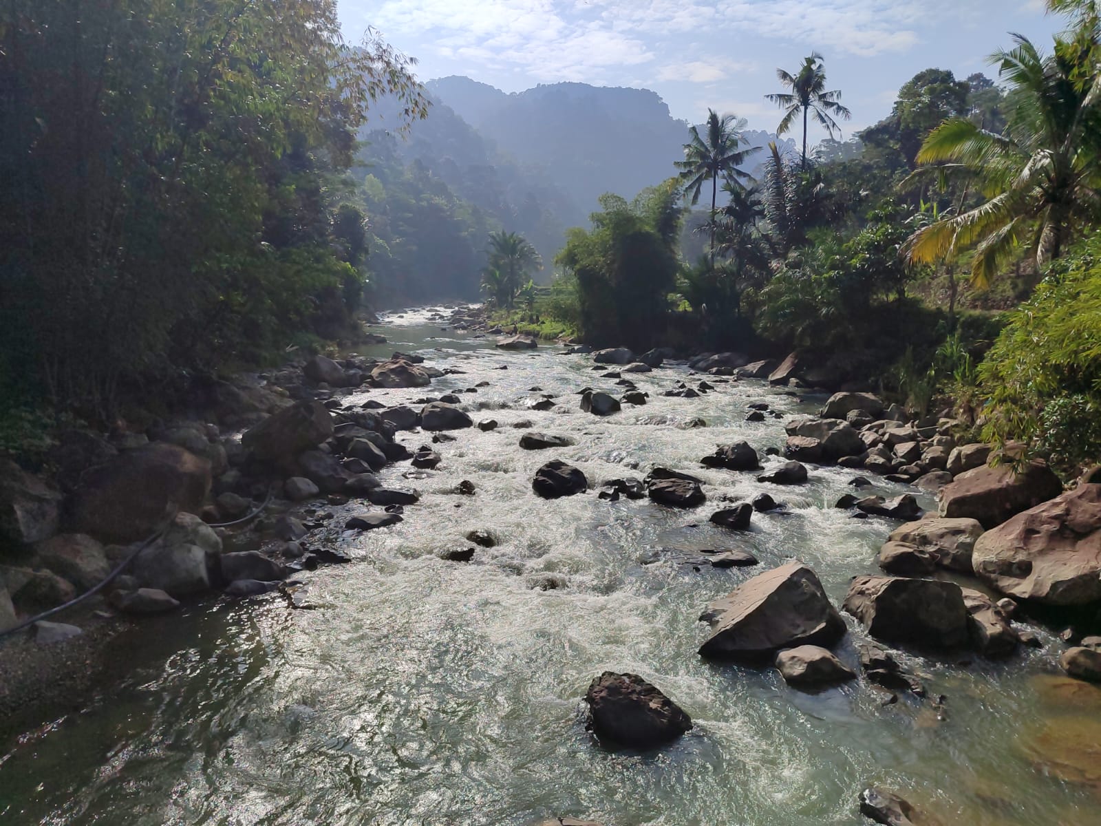 ‎Ambisi Transisi Energi yang Membuat Warga Gunung Endut Resah